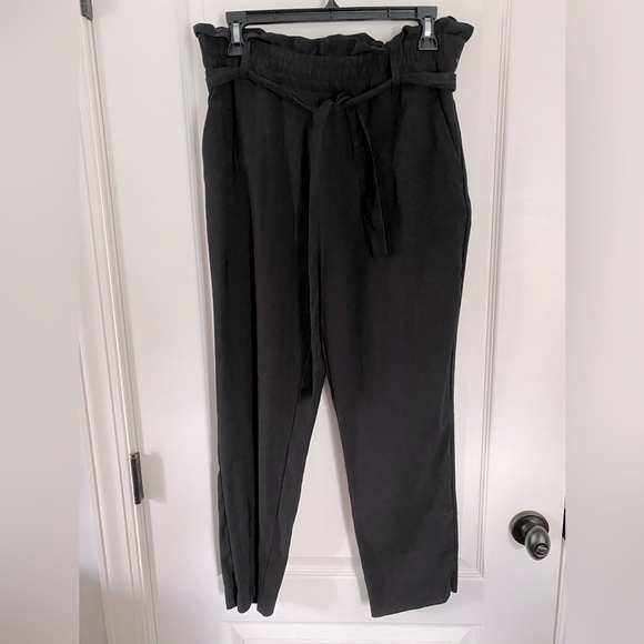 Zara paper bag pants - Picture 2 of 4